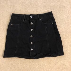 American eagle button down black denim skirt